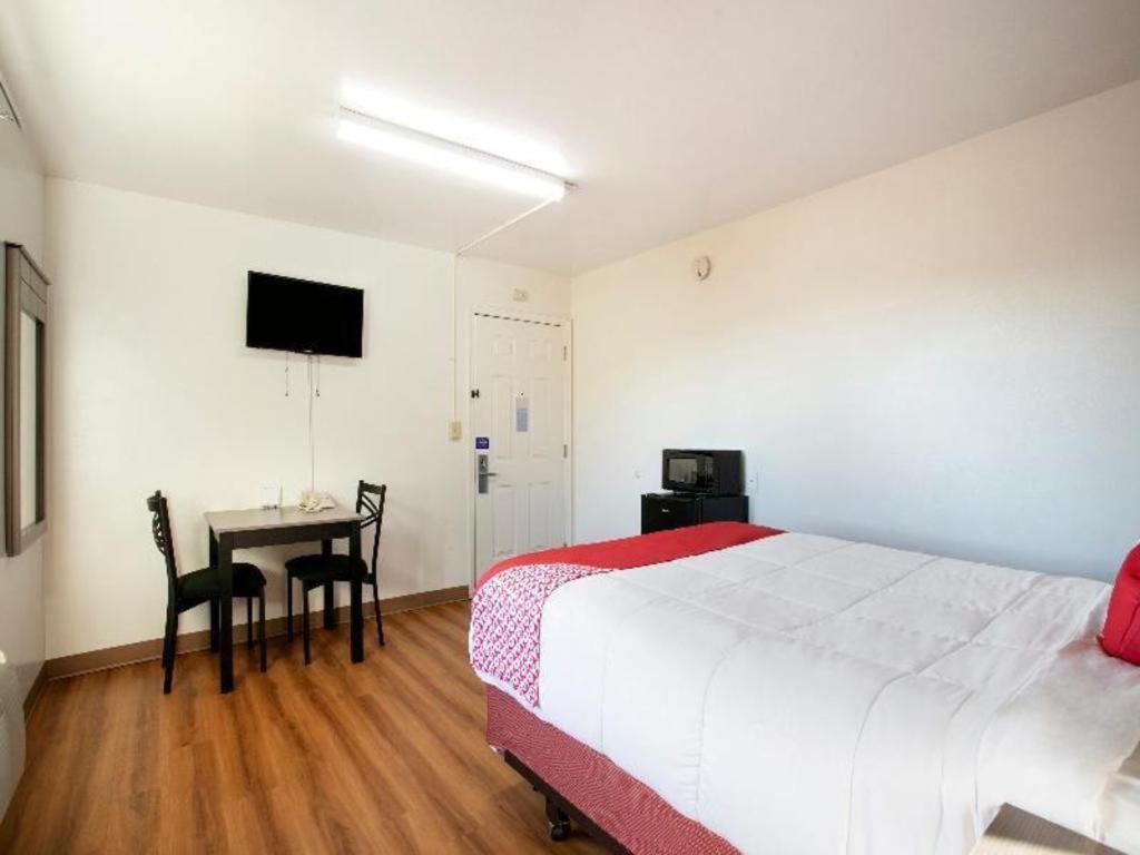 Oyo Hotel Kalama Exteriér fotografie