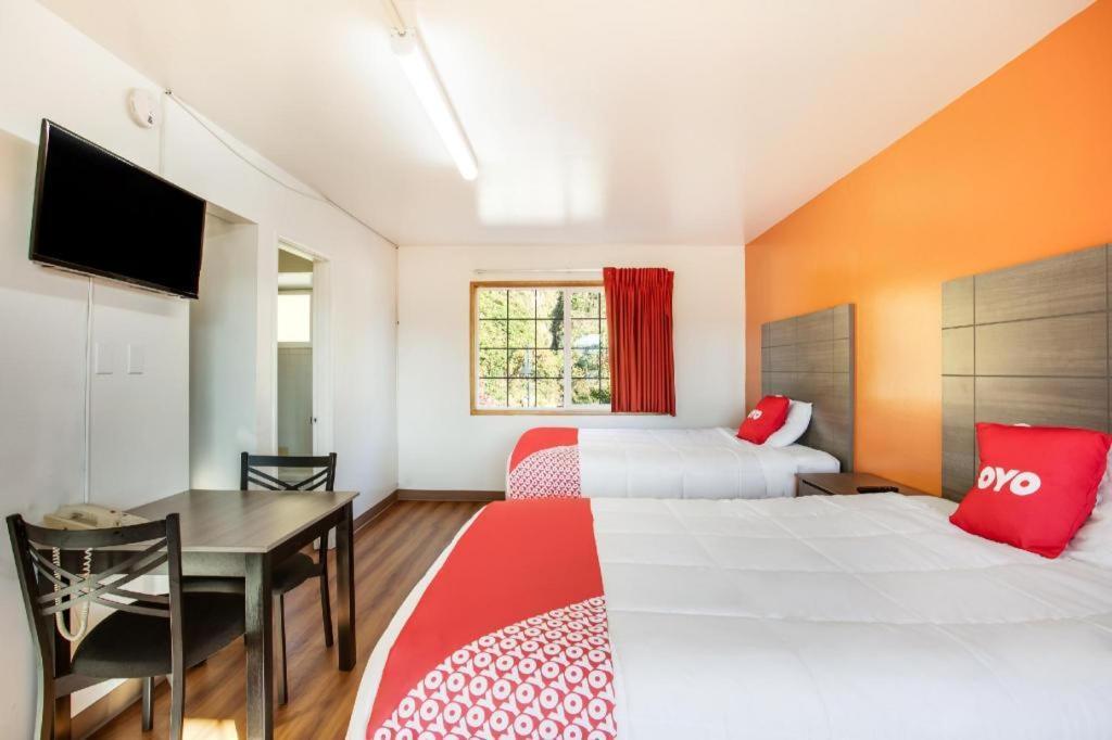 Oyo Hotel Kalama Exteriér fotografie